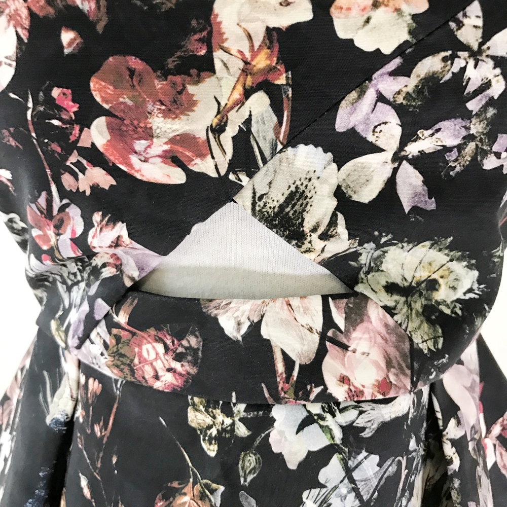 ✨sold✨ parker • davina floral off shoulder top - Picture 5 of 7